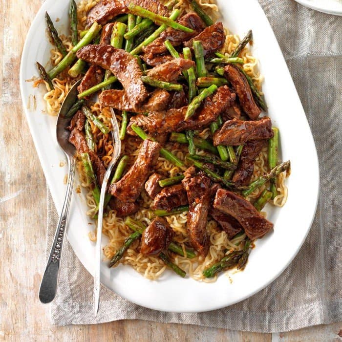 Nautakjöt Lo Mein